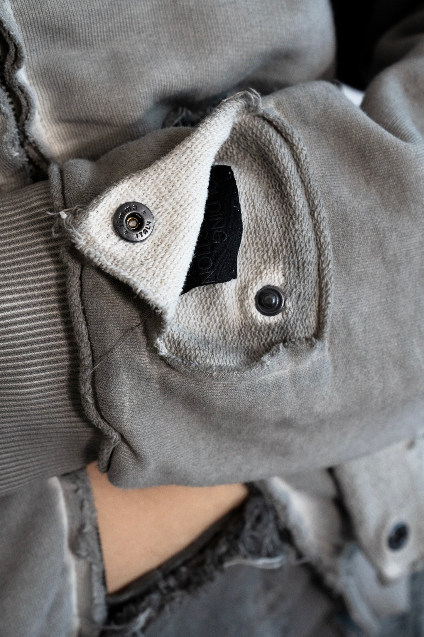 FOLDING ZIP UP - ASH
