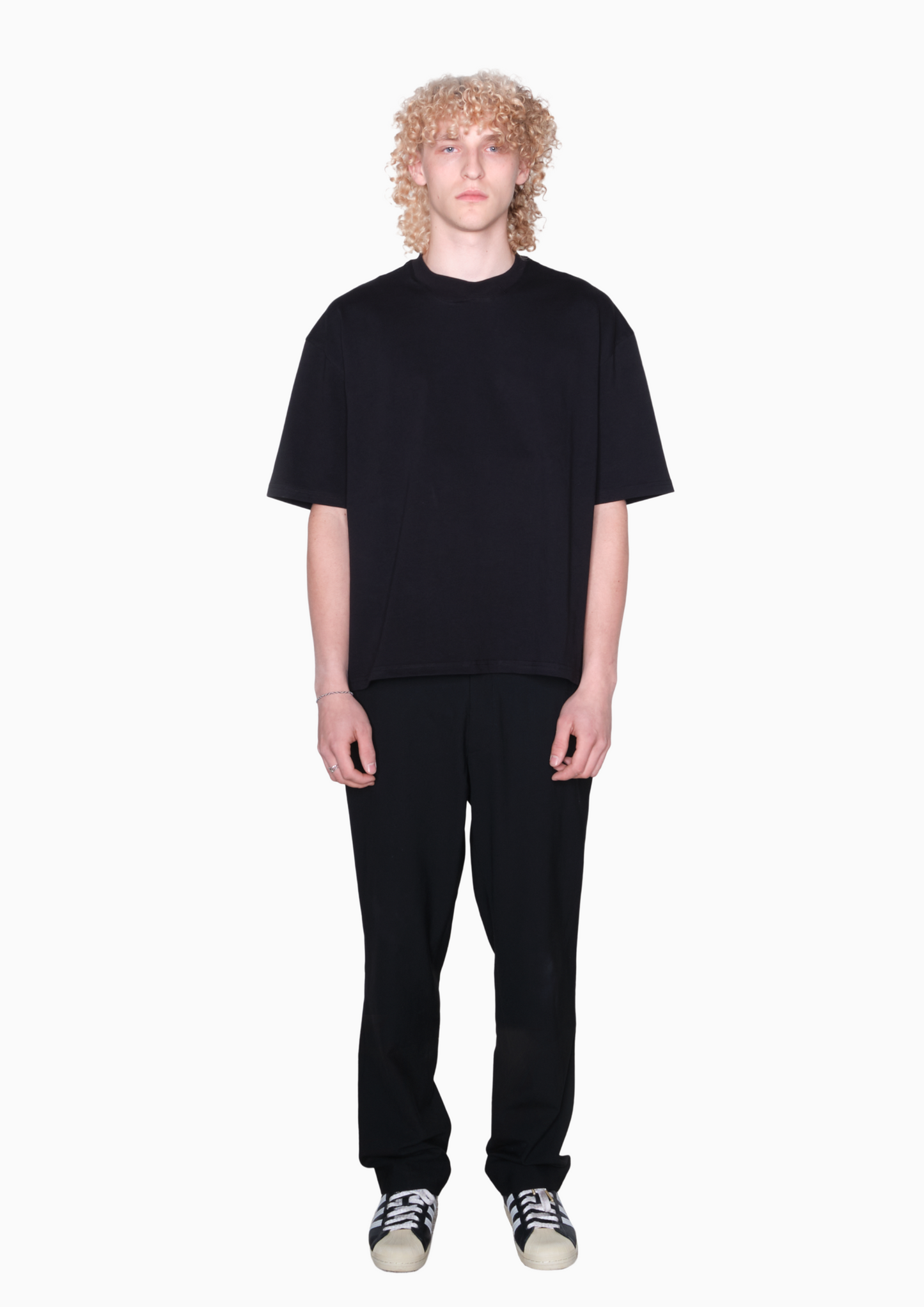 Wavy Neck T-Shirt - Black