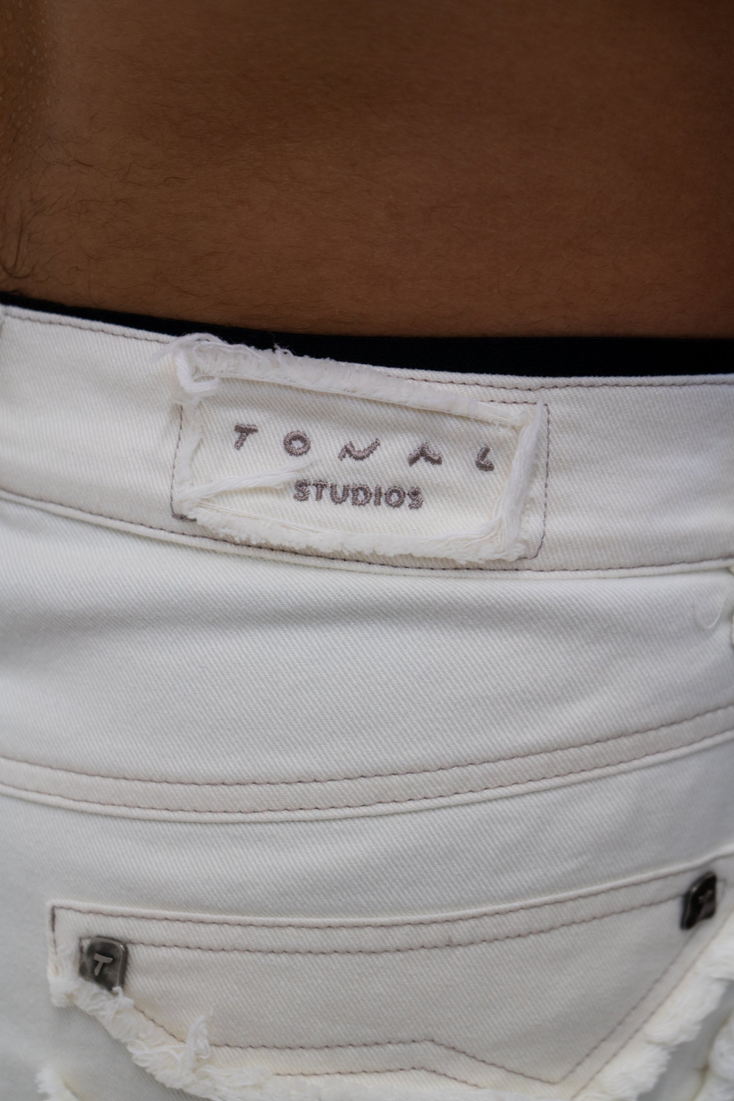 Frayed Denim - Cream