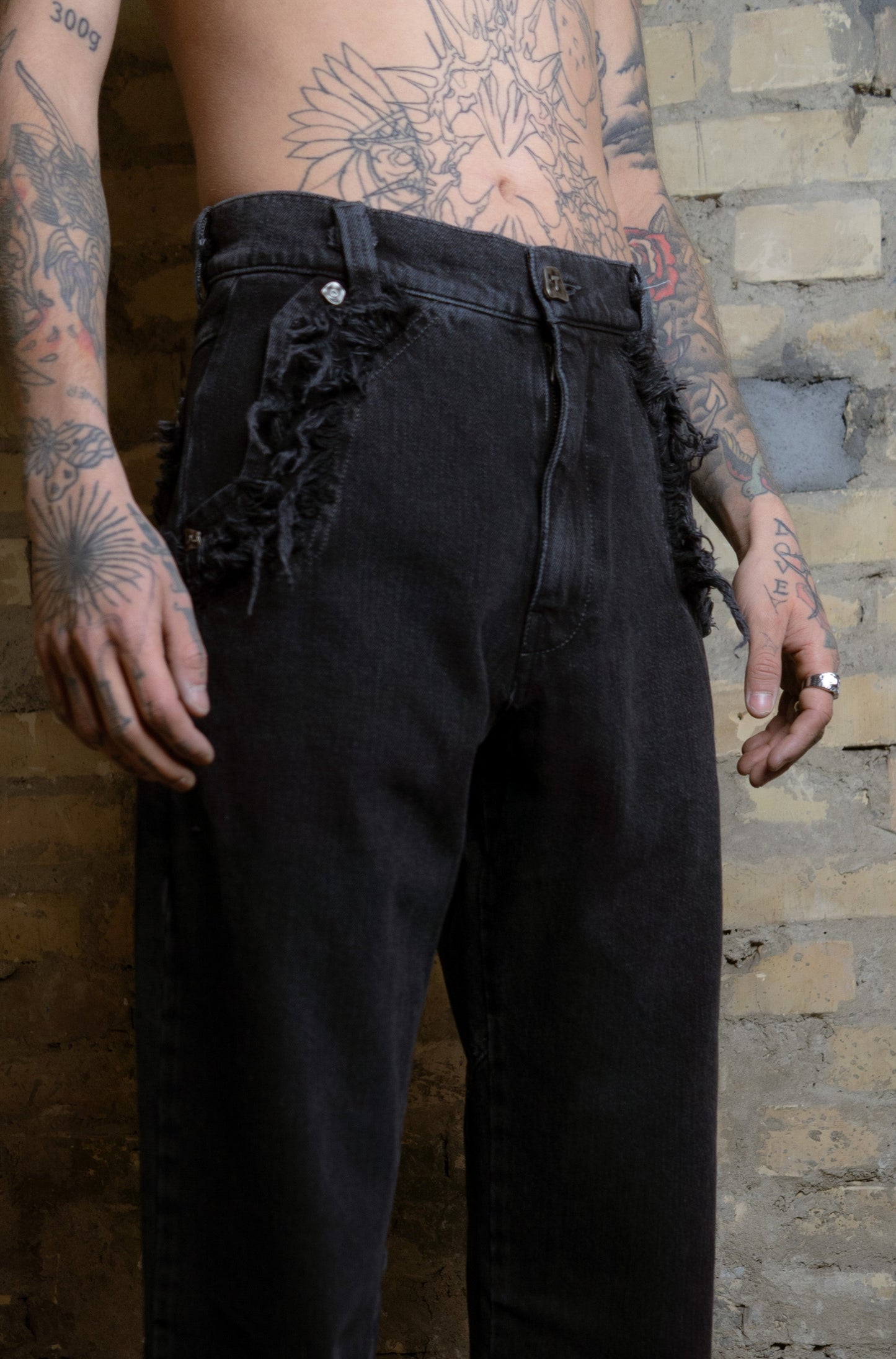 FRAYED DENIM - BLACK (Pre-Sale)
