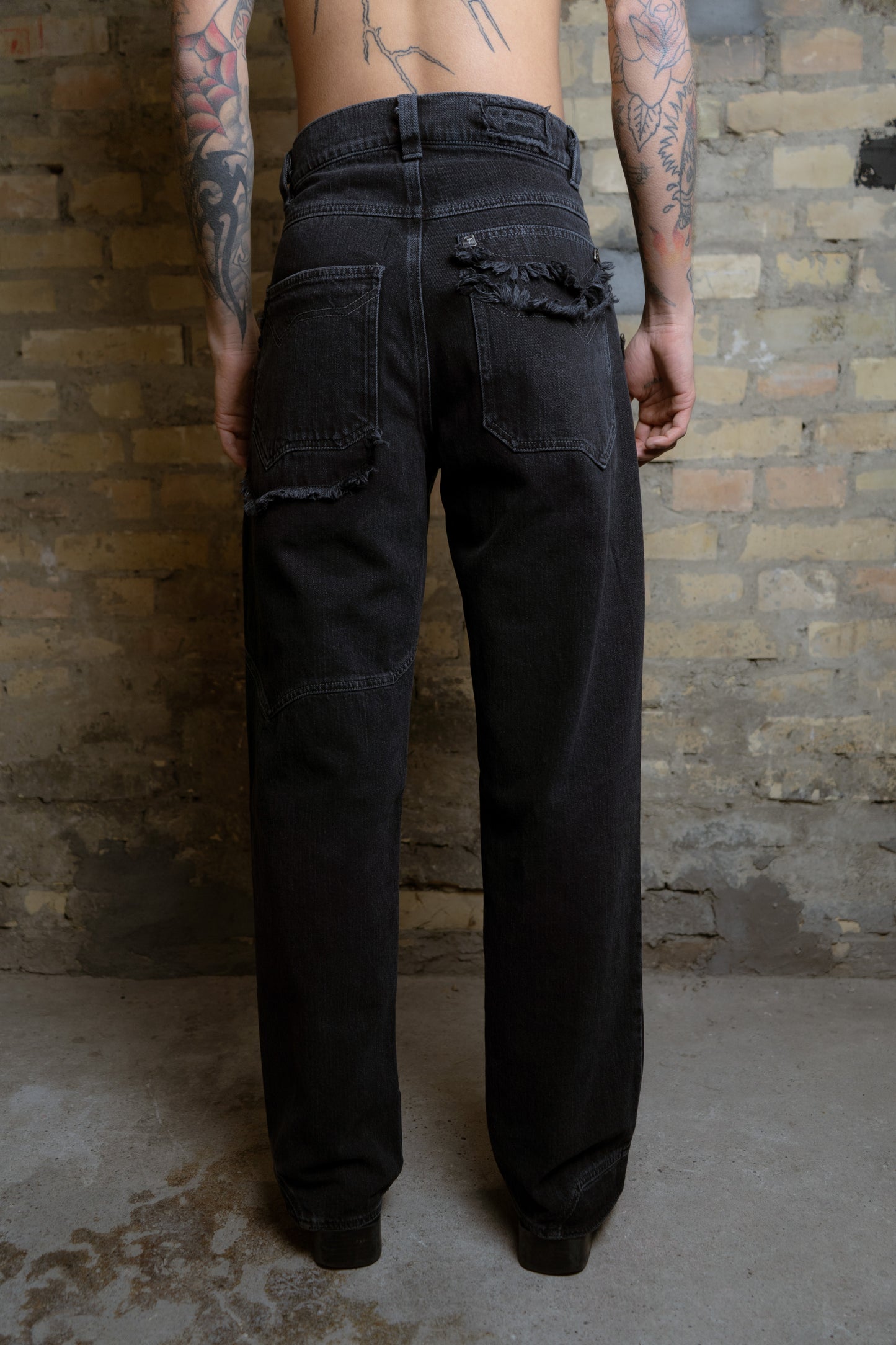 FRAYED DENIM - BLACK (Pre-Sale)