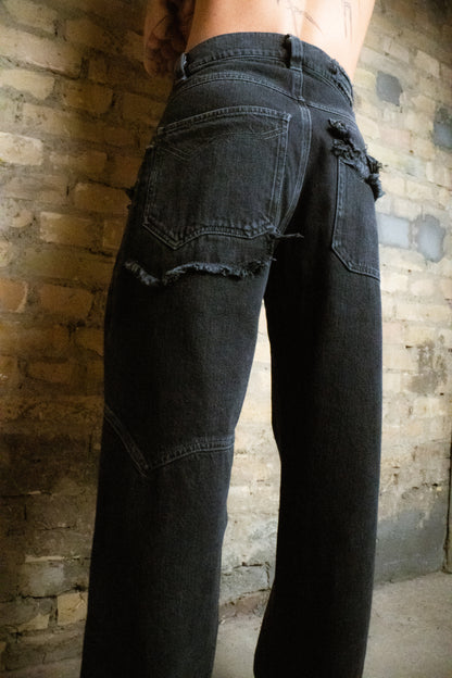 FRAYED DENIM - BLACK